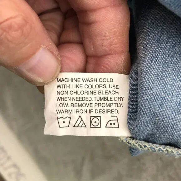 Bit & Bridle Men's Chambre Shirt XL Sleeveless Button Up Pocket Blue Denim Casua - Picture 12 of 15